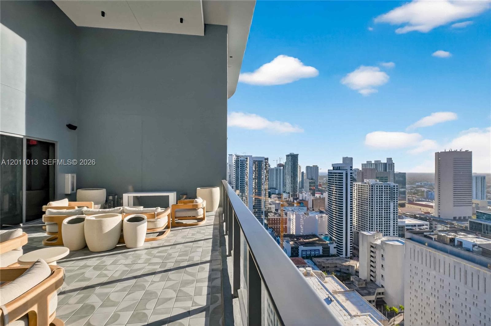 121 NE 5 St # 901A, Miami FL 33132 — 27