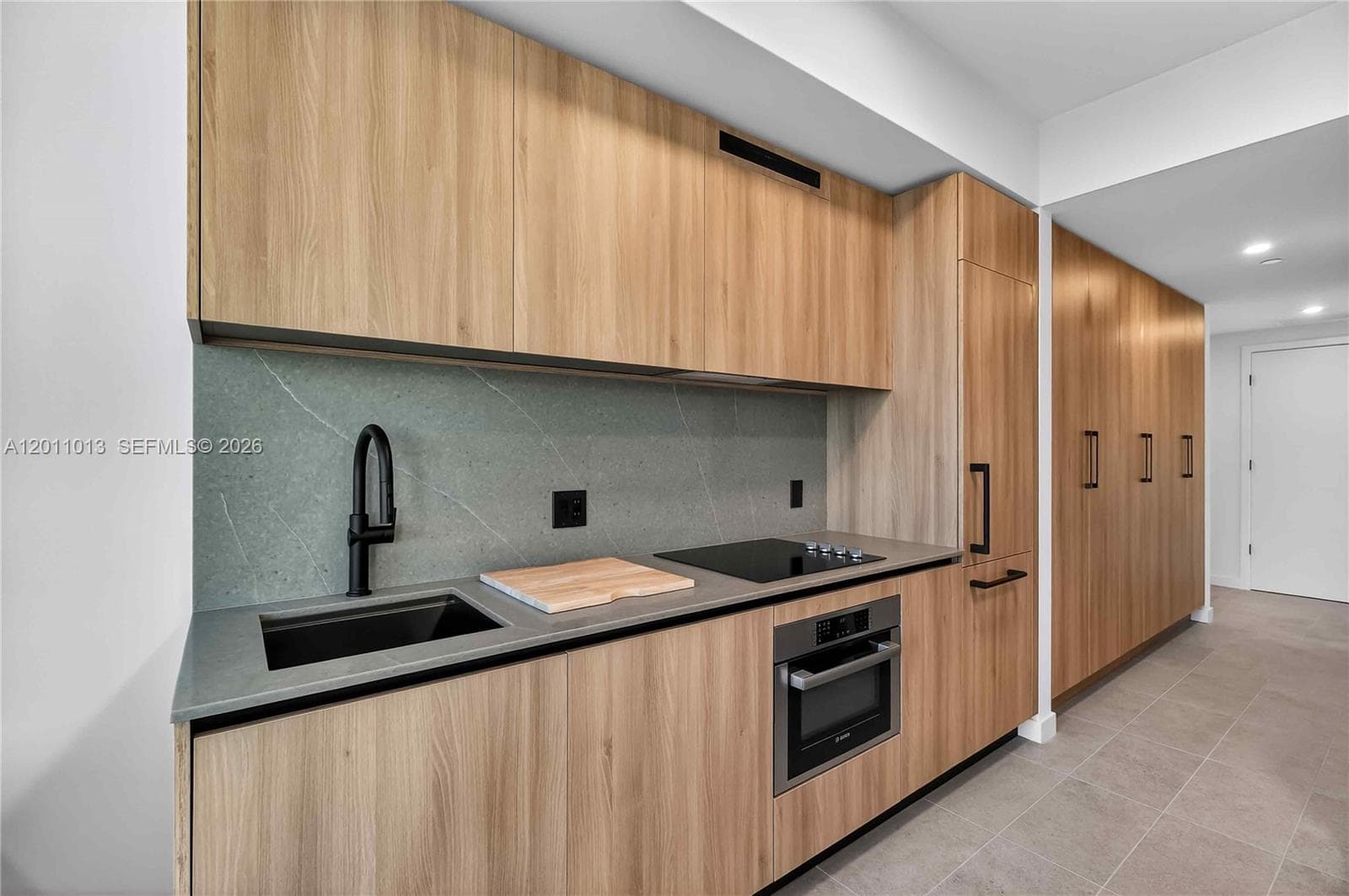 121 NE 5 St # 901A, Miami FL 33132 — 12
