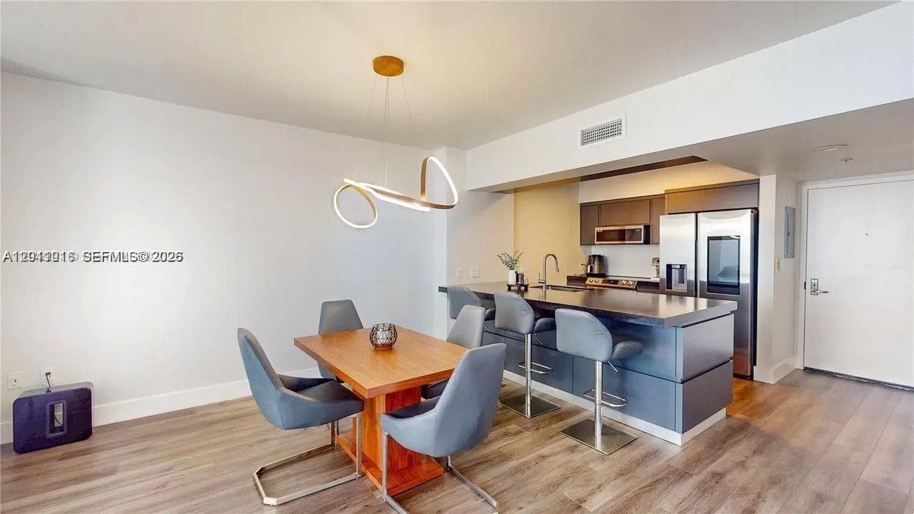 1750 N Bayshore Dr # 2803, Miami FL 33132 — 6