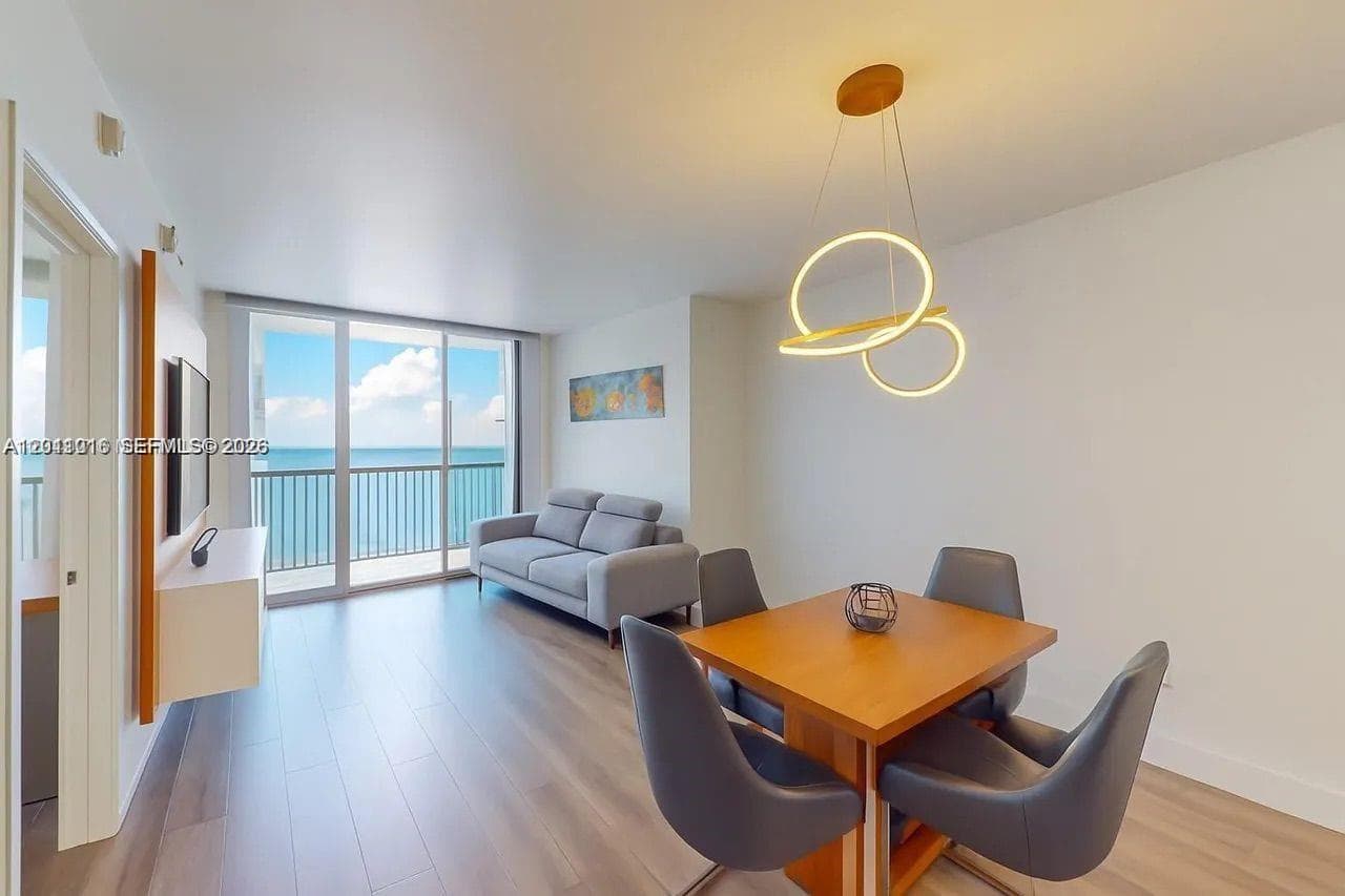 1750 N Bayshore Dr # 2803, Miami FL 33132 — 3