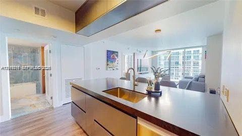 1750 N Bayshore Dr # 2803, Miami FL 33132 — 8