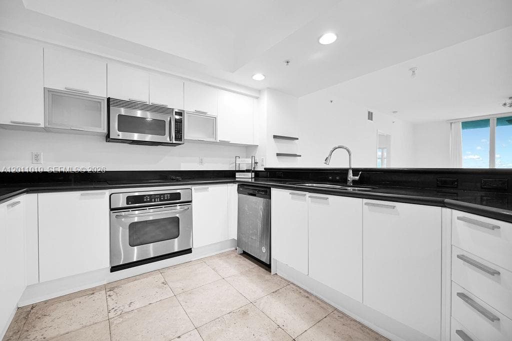 15051 Royal Oaks Ln # 1605, North Miami FL 33181 — 6