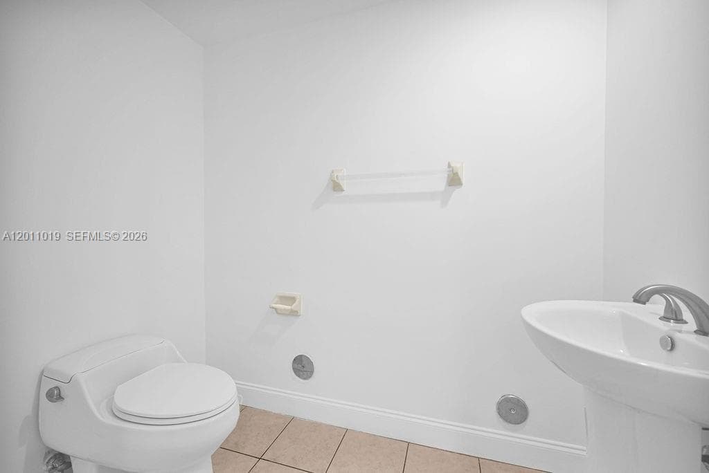 15051 Royal Oaks Ln # 1605, North Miami FL 33181 — 21