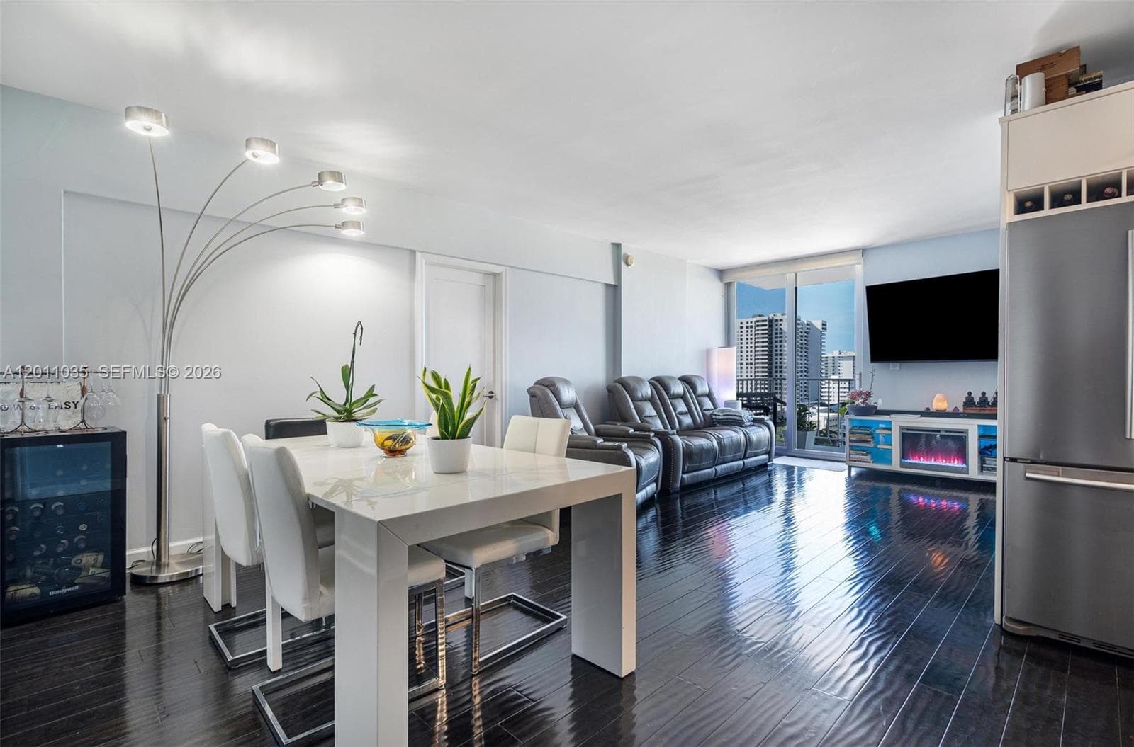 2829 Indian Creek Dr # 1209, Miami Beach FL 33140 — 1