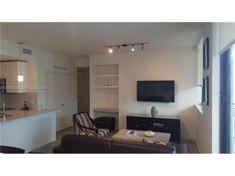 999 SW 1st Ave # 2514, Miami FL 33130 — 2