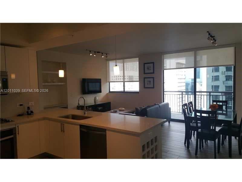 999 SW 1st Ave # 2514, Miami FL 33130 — 1