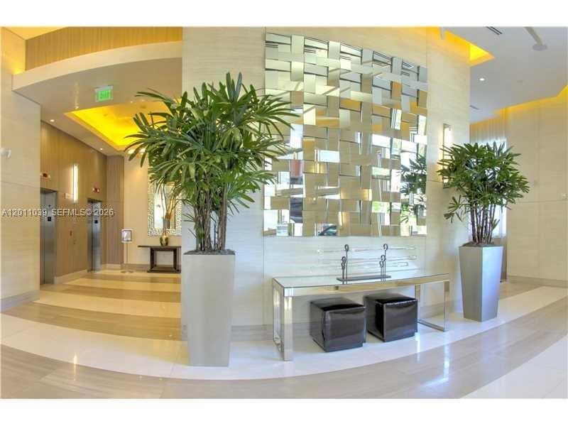 999 SW 1st Ave # 2514, Miami FL 33130 — 10