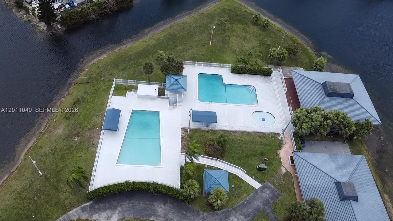 1495 SW 131st AVE, Miami FL 33184 — 9