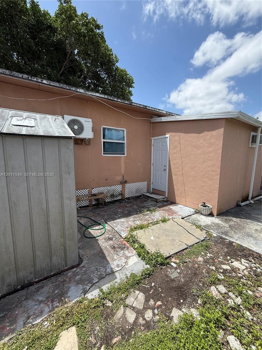 1495 SW 131st AVE, Miami FL 33184 — 25