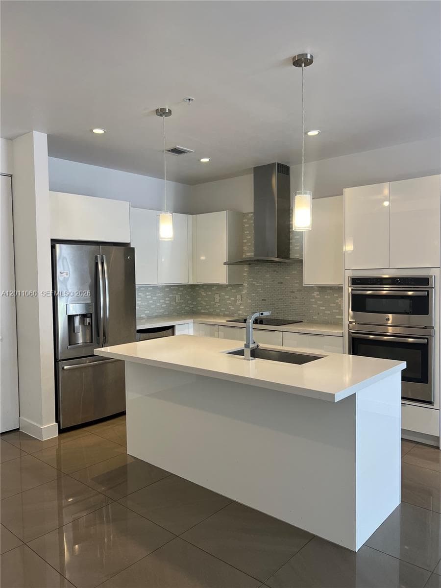 10245 NW 63rd Ter # 103, Doral FL 33178 — 3