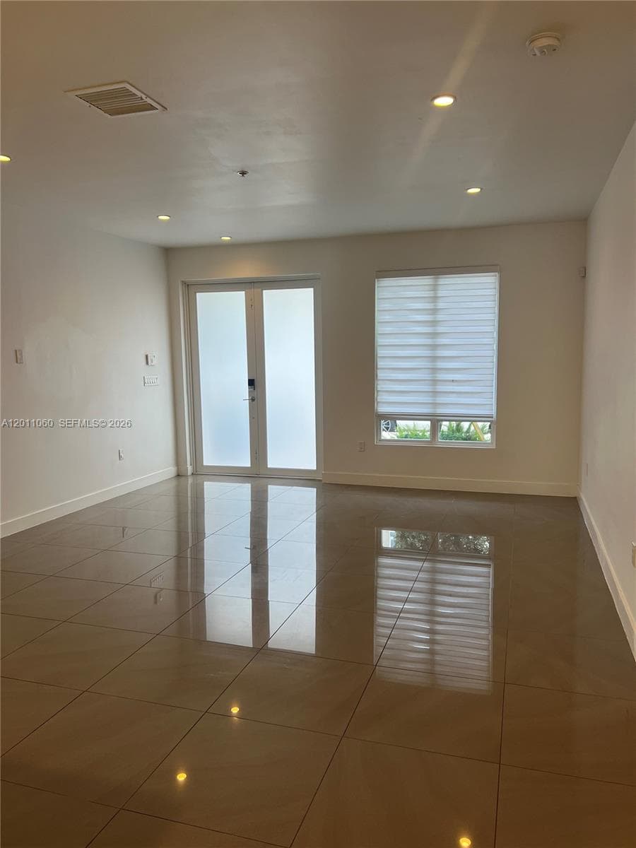 10245 NW 63rd Ter # 103, Doral FL 33178 — 4