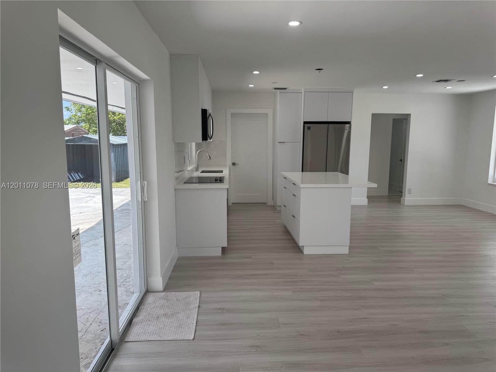 17850 SW 112th Ave, Miami FL 33157 — 33