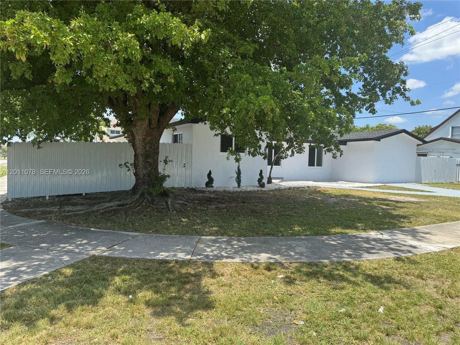 17850 SW 112th Ave, Miami FL 33157 — 19