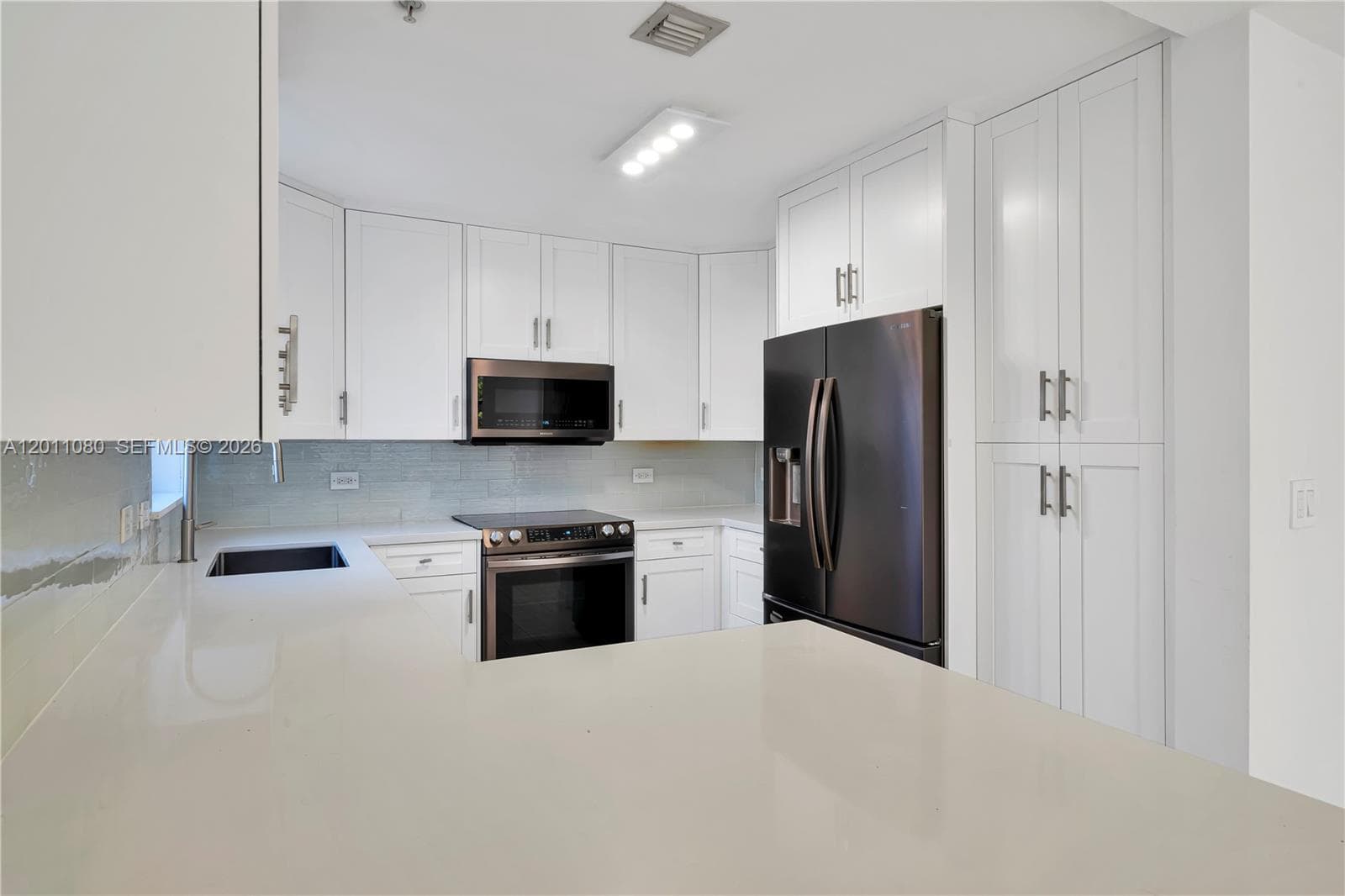 1650 Galiano St, Coral Gables FL 33134 — 10