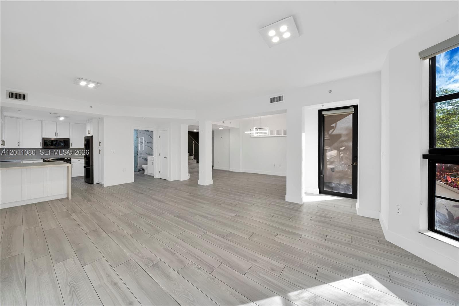 1650 Galiano St, Coral Gables FL 33134 — 15