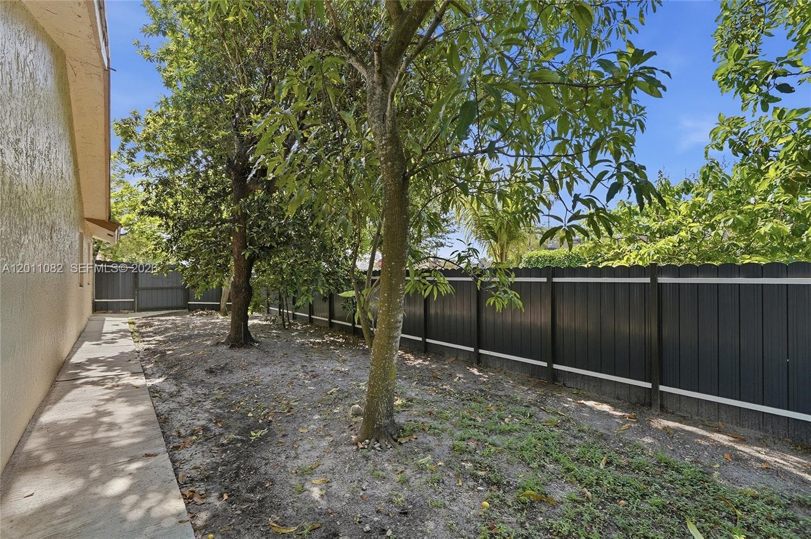 20102 NW 62nd Ave, Hialeah FL 33015 — 49