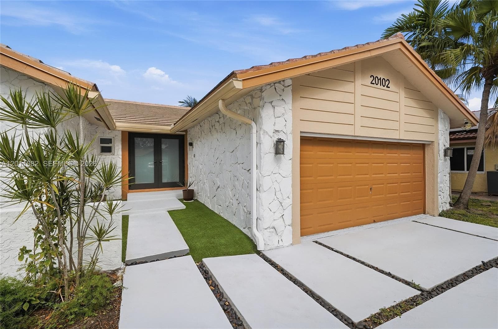 20102 NW 62nd Ave, Hialeah FL 33015 — 4