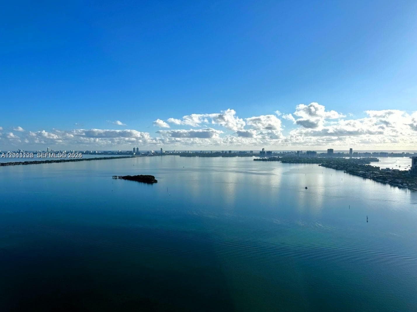 1800 N Bayshore Dr # 3807, Miami FL 33132 — 2