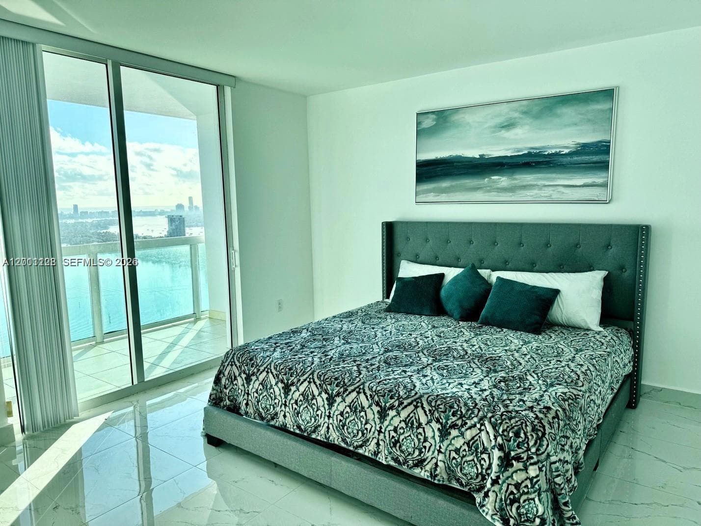 1800 N Bayshore Dr # 3807, Miami FL 33132 — 12