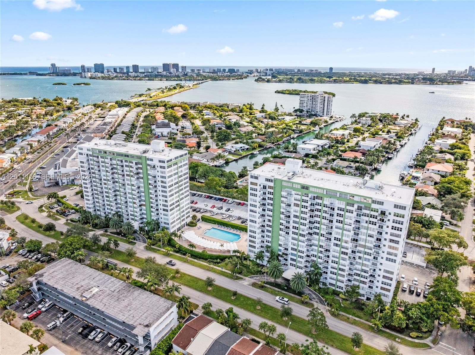 2100 Sans Souci Blvd # B1006, North Miami FL 33181 — 37