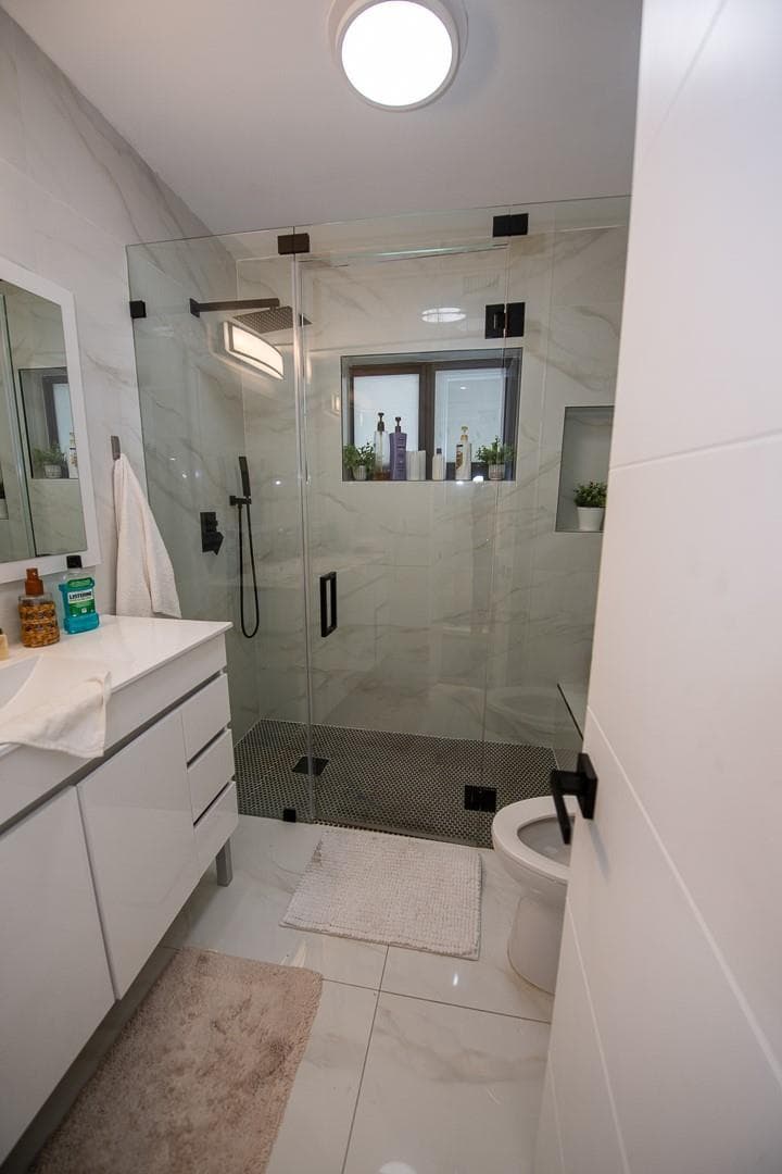 18560 NE 20th Court, North Miami Beach FL 33179 — 10