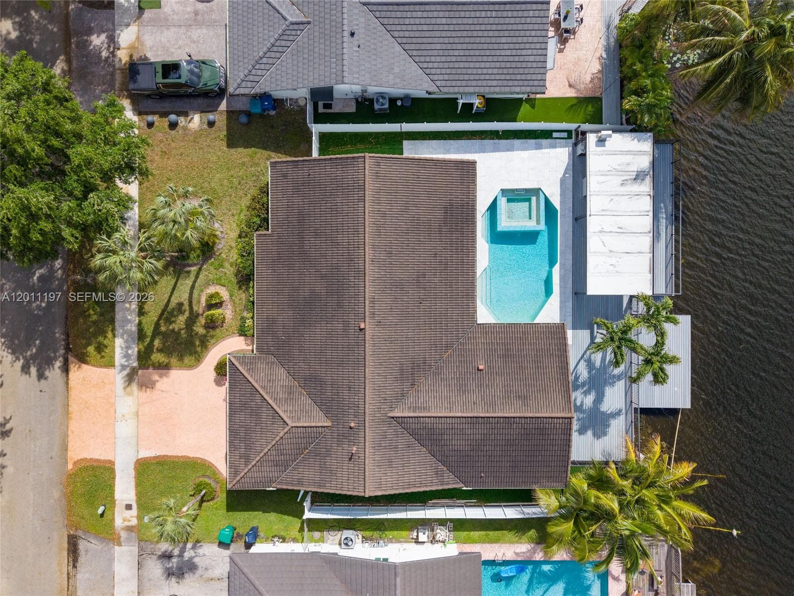 7410 Loch Ness Dr, Miami Lakes FL 33014 — 3
