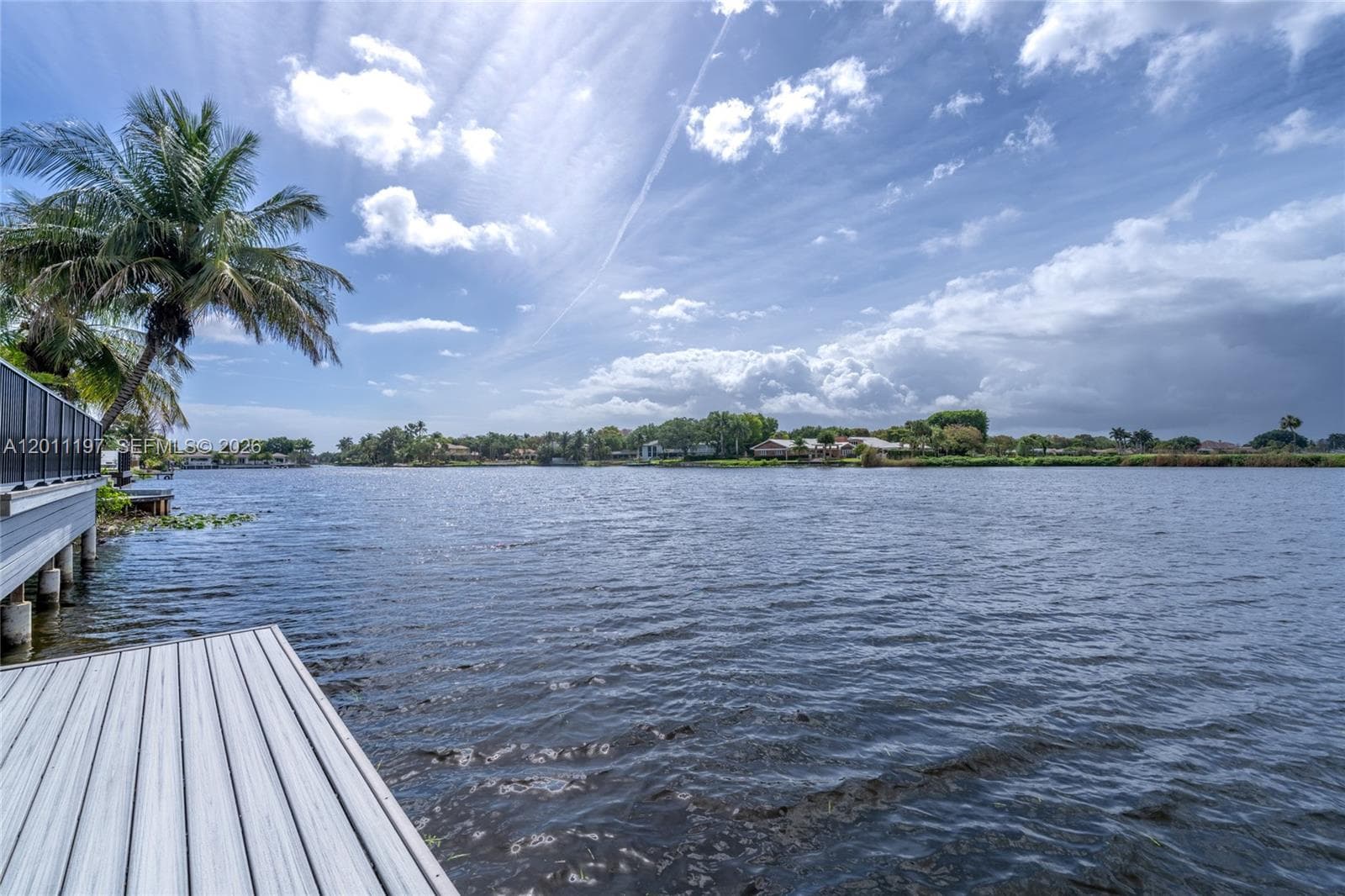 7410 Loch Ness Dr, Miami Lakes FL 33014 — 18