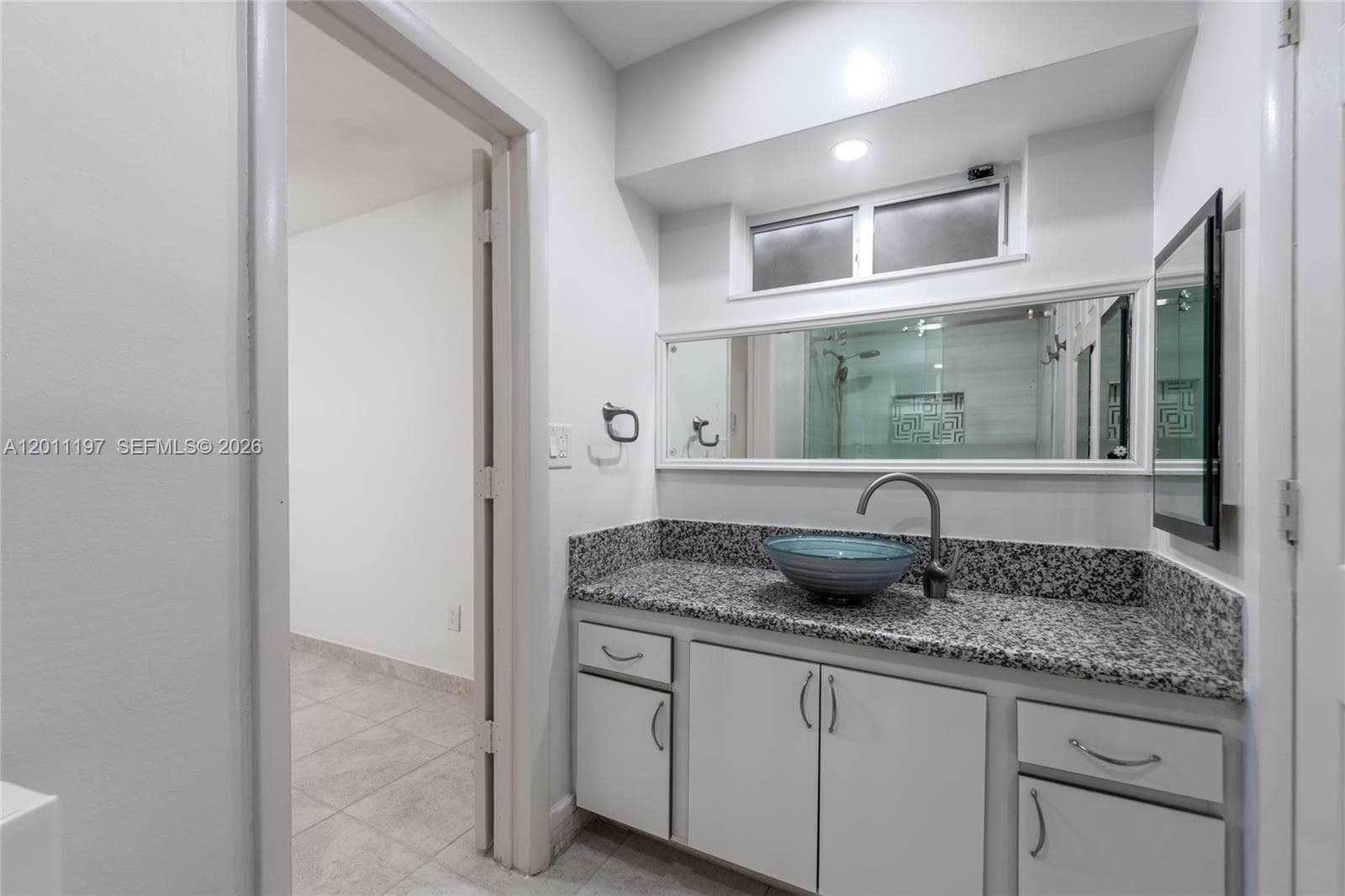 7410 Loch Ness Dr, Miami Lakes FL 33014 — 21