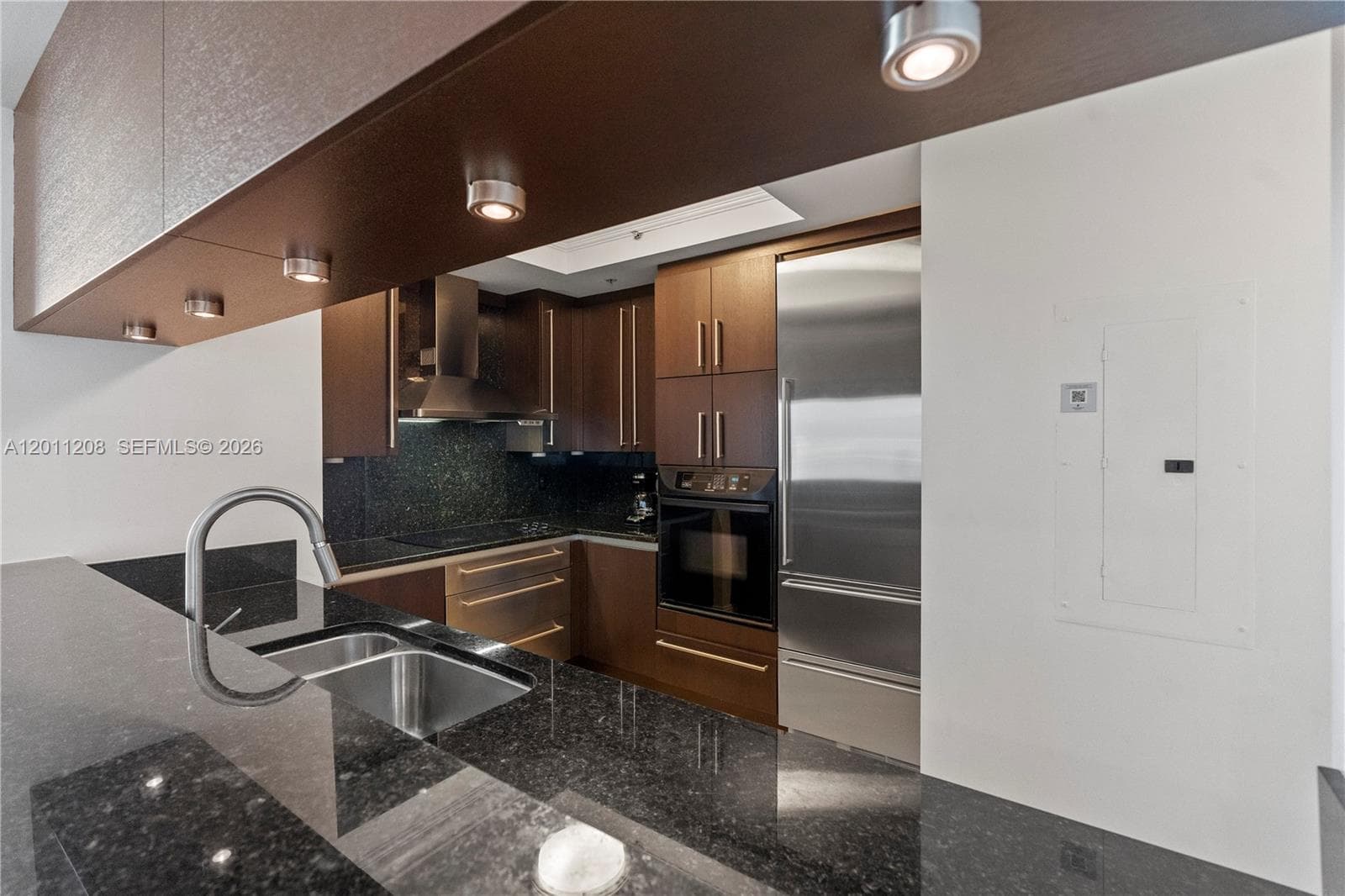 3400 SW 27th Ave # 1505, Coconut Grove FL 33133 — 24