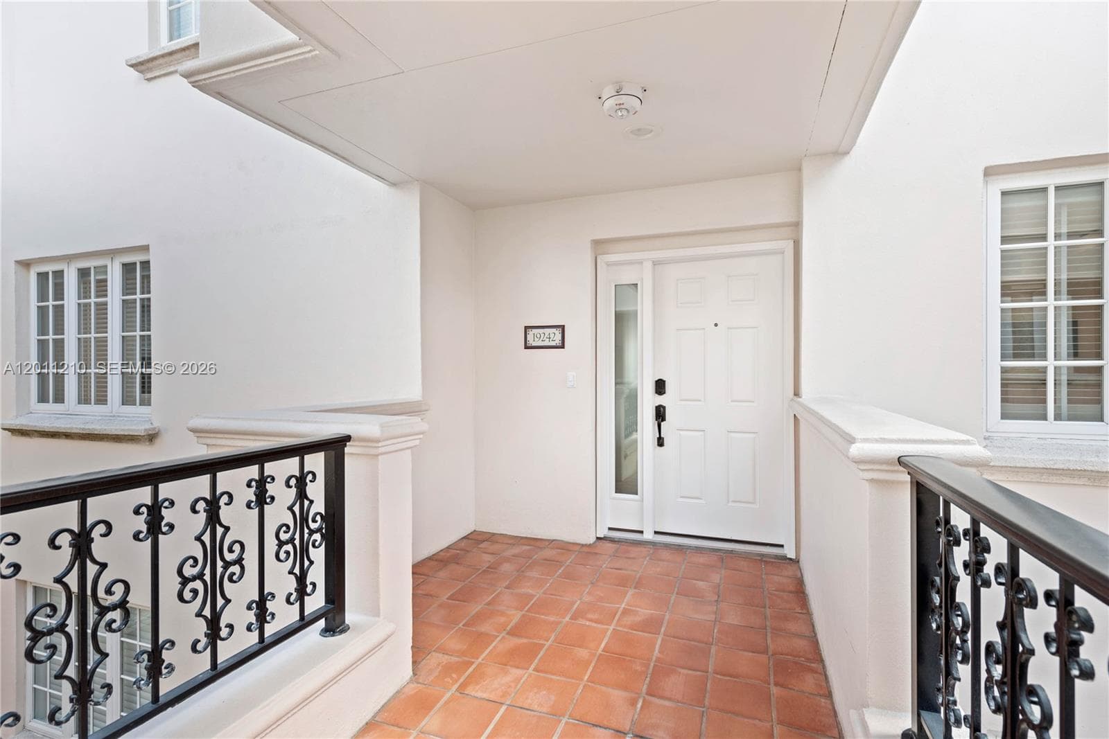19242 Fisher Island Dr # 19242, Miami Beach FL 33109 — 39