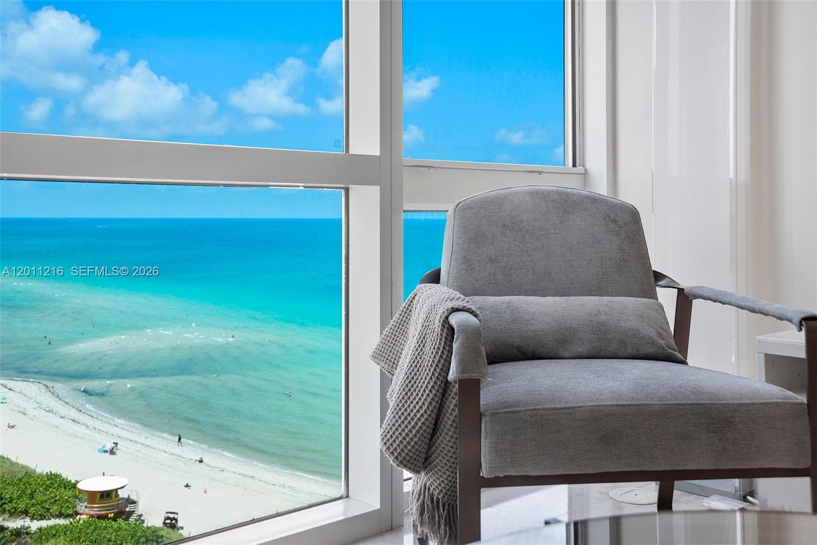 6801 Collins Ave # 1215, Miami Beach FL 33141 — 4