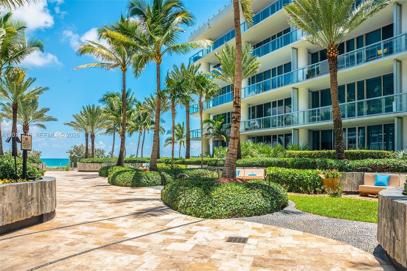 6801 Collins Ave # 1215, Miami Beach FL 33141 — 25