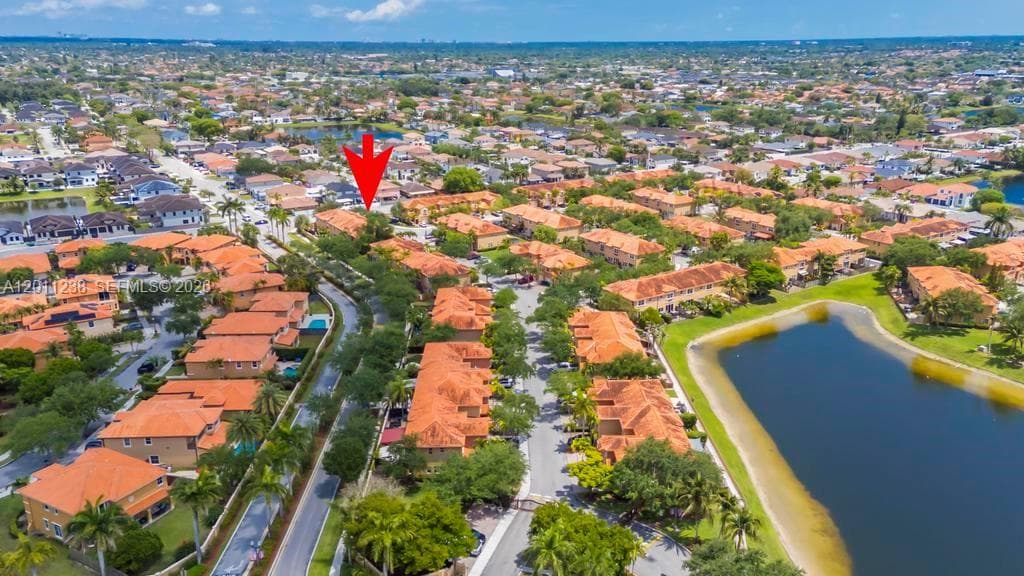 15213 SW 30th Ter, Miami FL 33185 — 35