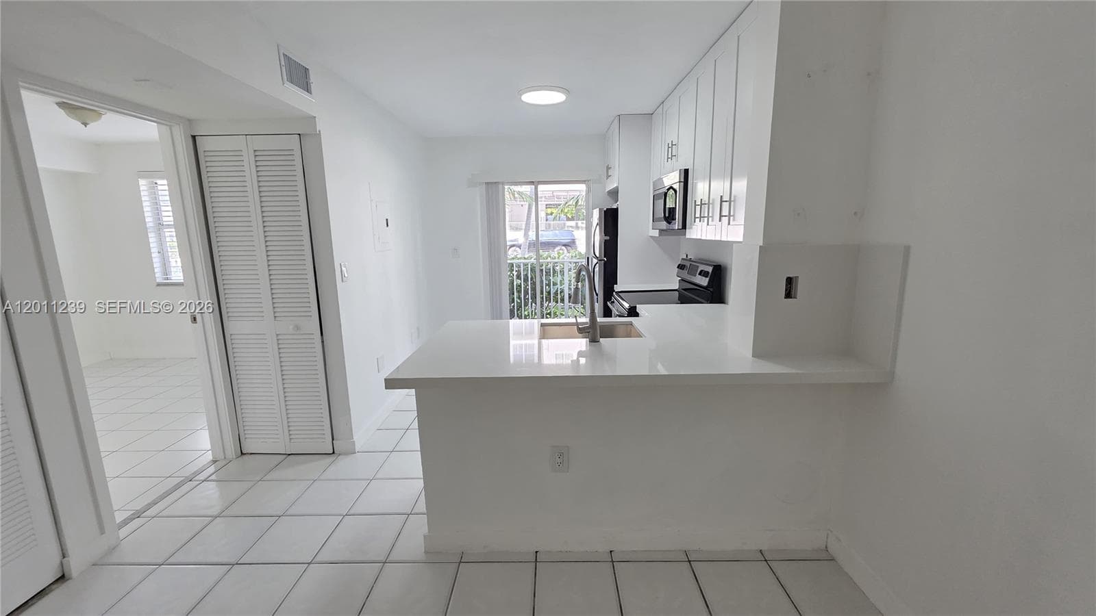 2575 SW 27th Ave # 105, Miami FL 33133 — 6