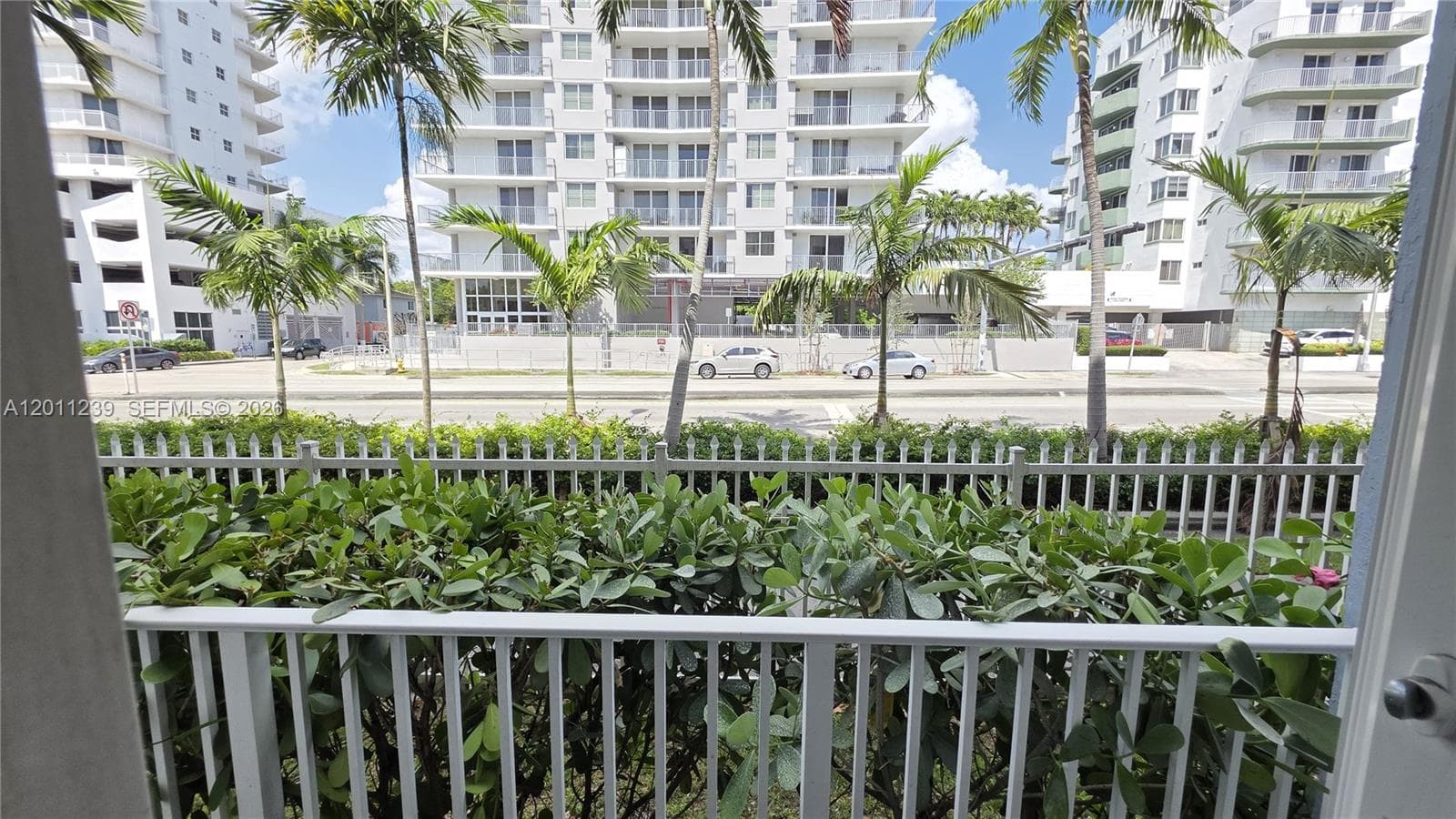 2575 SW 27th Ave # 105, Miami FL 33133 — 16