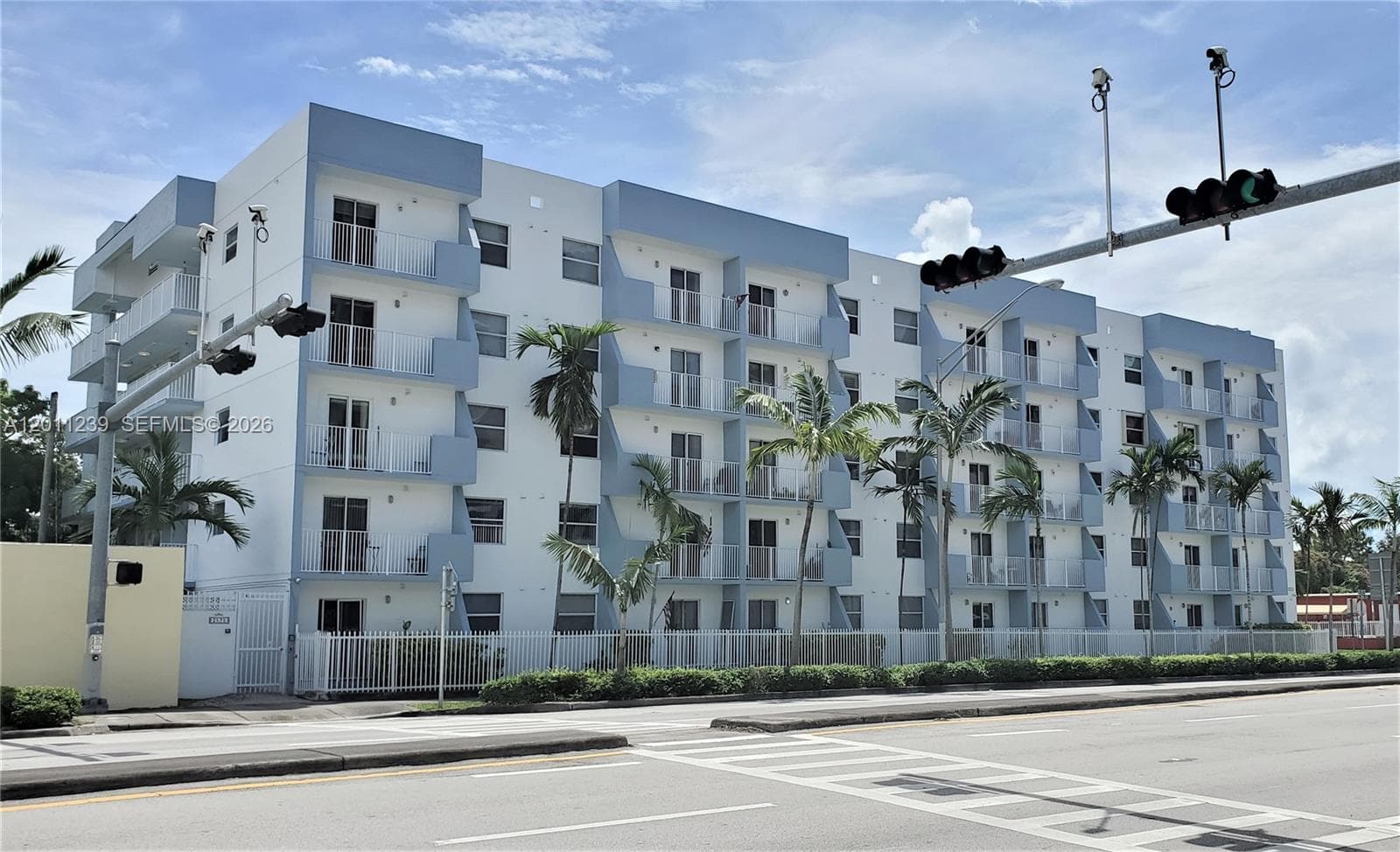 2575 SW 27th Ave # 105, Miami FL 33133 — 20