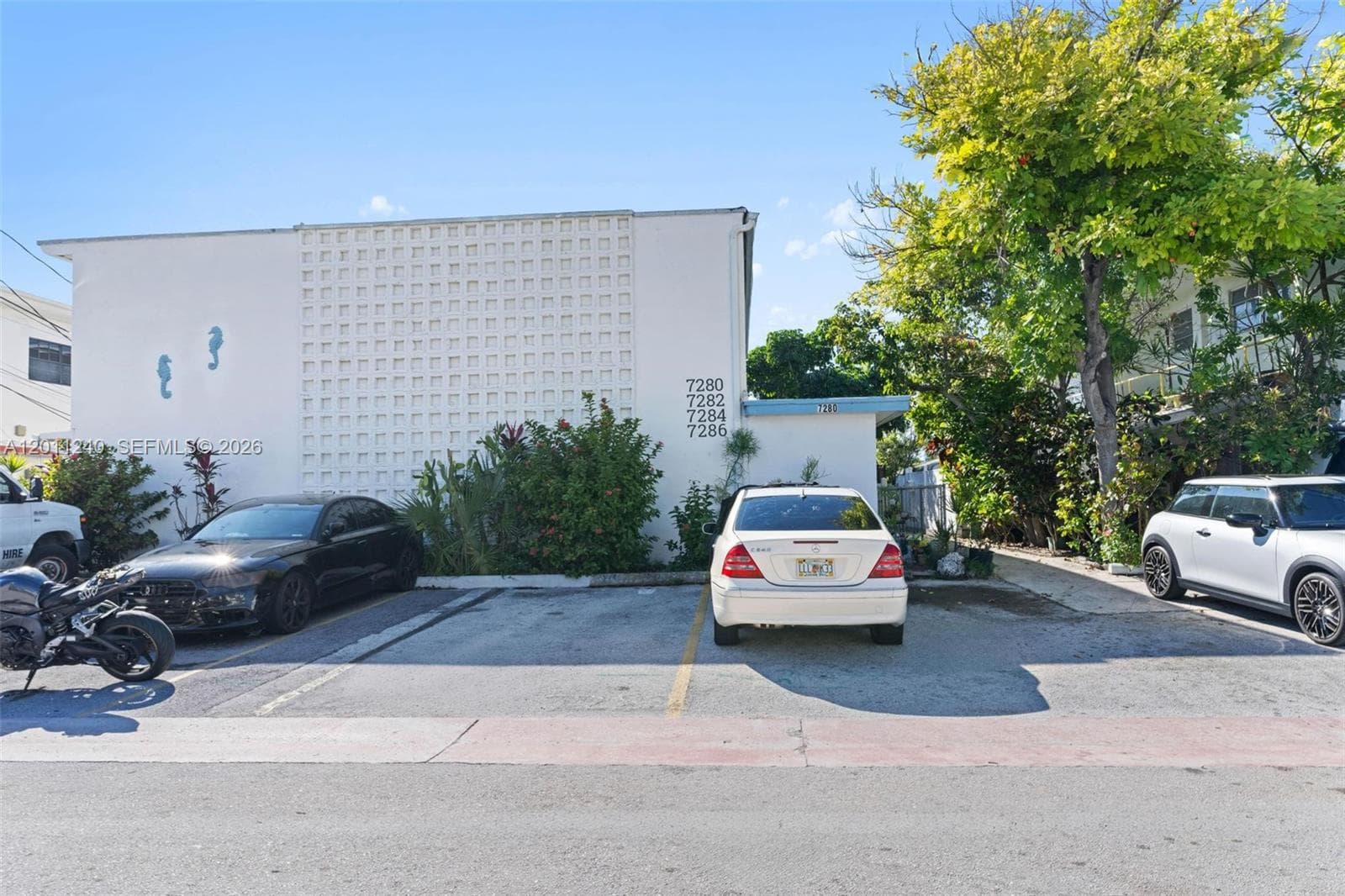 7286 Gary Ave, Miami Beach FL 33141 — 2
