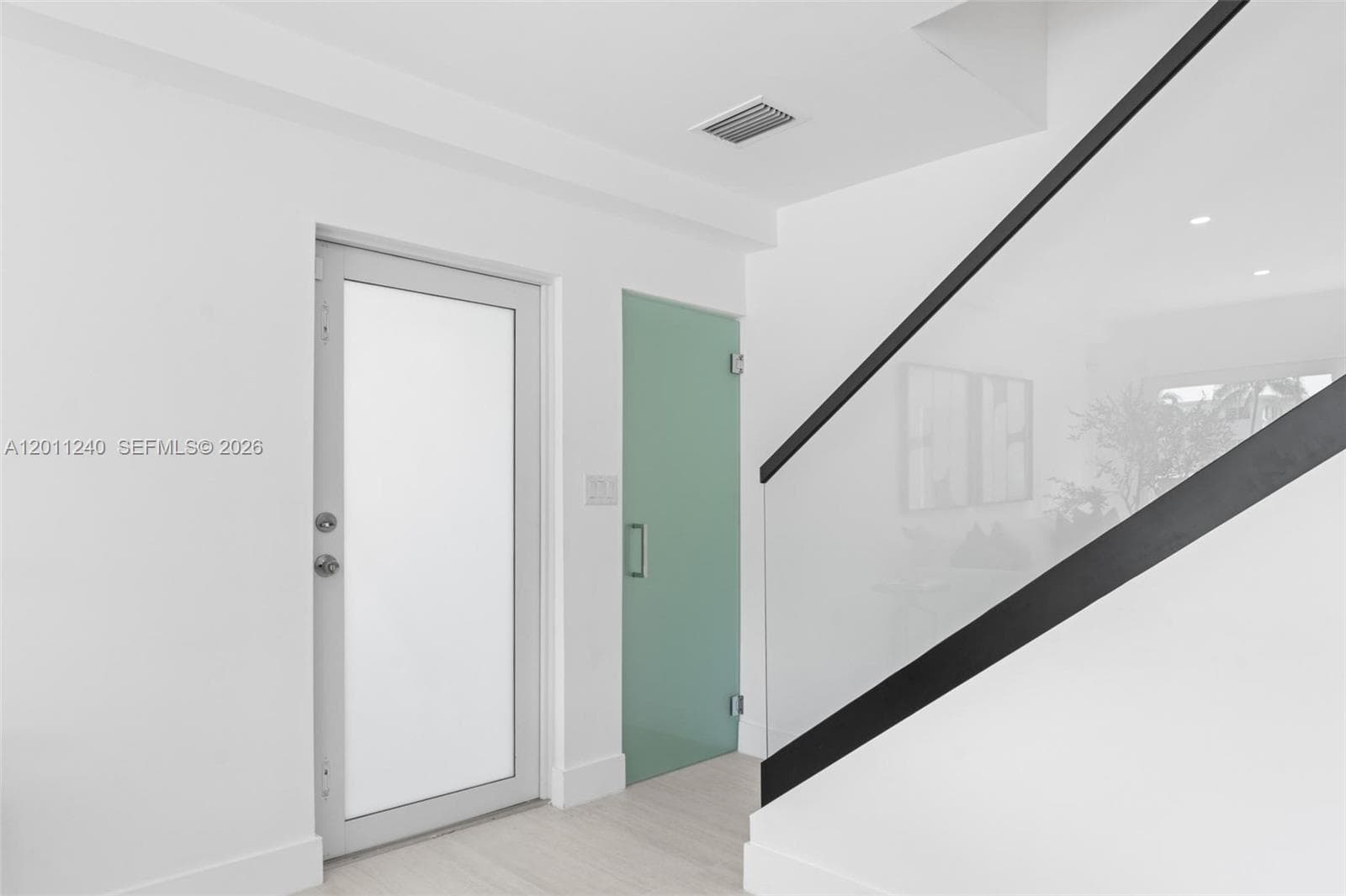 7286 Gary Ave, Miami Beach FL 33141 — 6