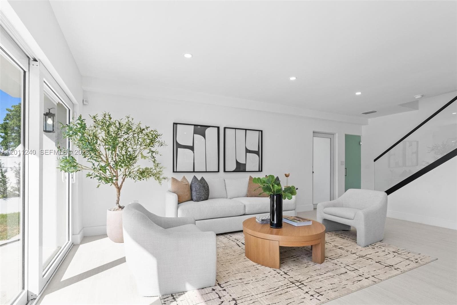 7286 Gary Ave, Miami Beach FL 33141 — 10