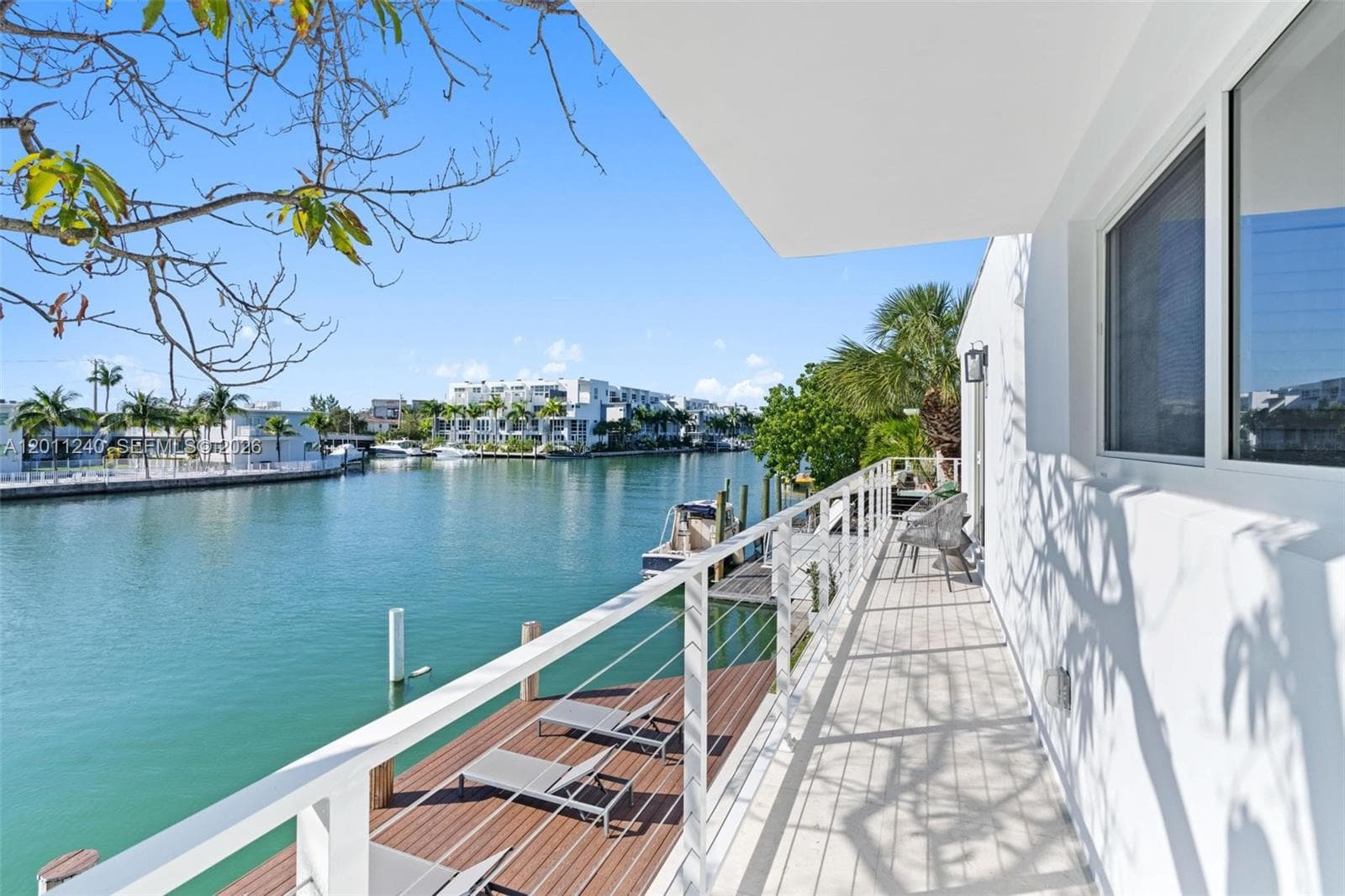 7286 Gary Ave, Miami Beach FL 33141 — 37