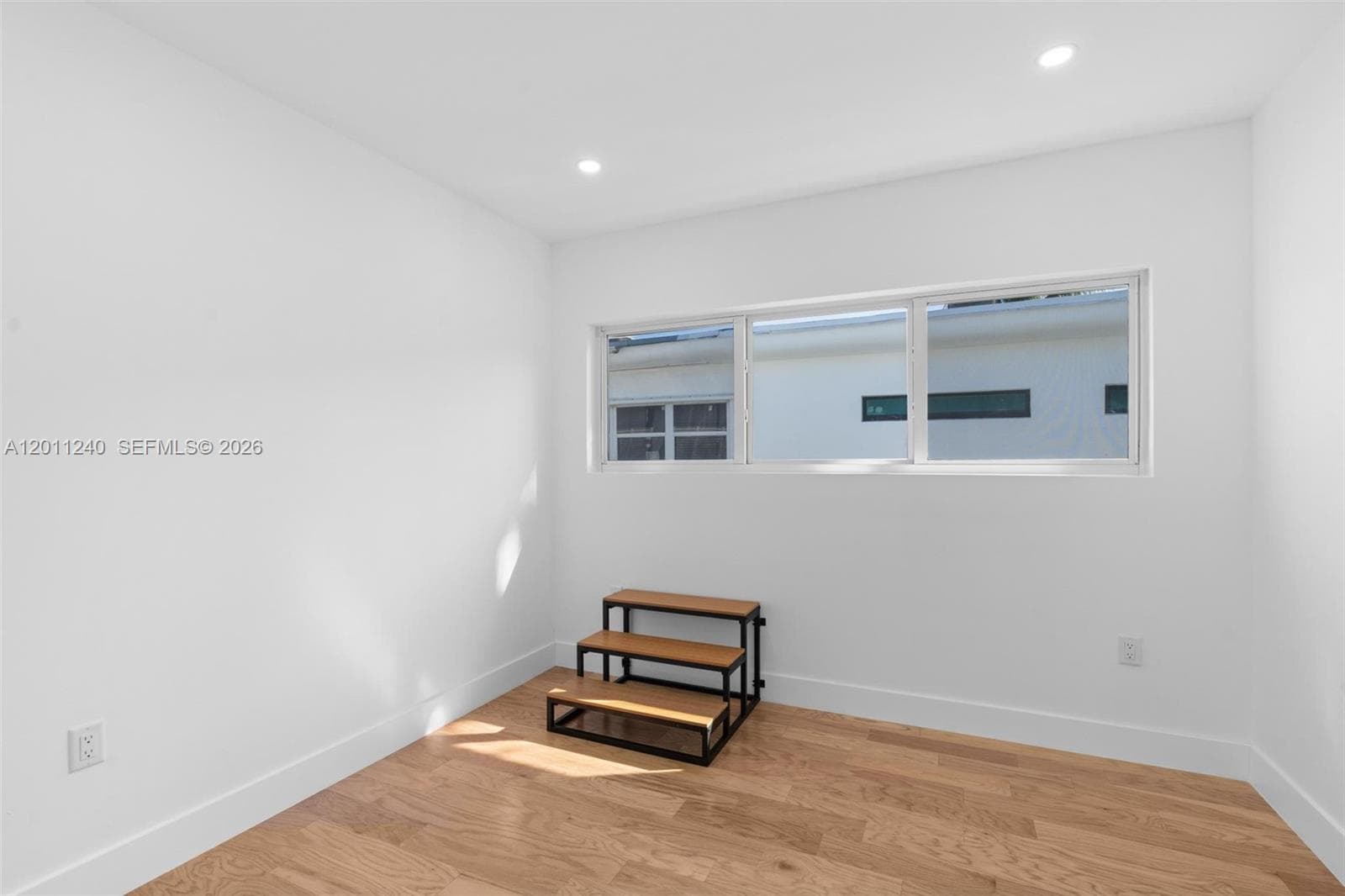 7286 Gary Ave, Miami Beach FL 33141 — 35