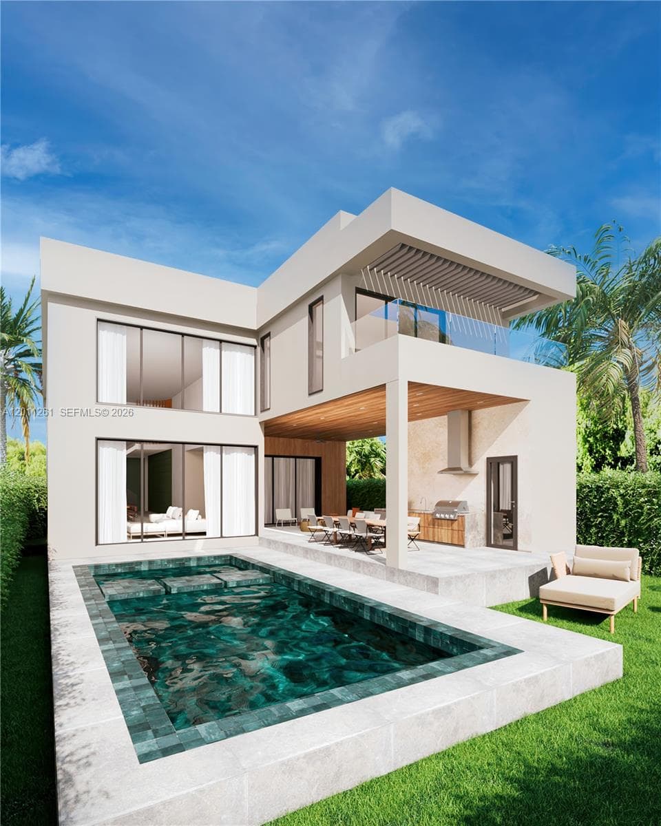 135 SW 29th Rd, Miami FL 33129 — 1