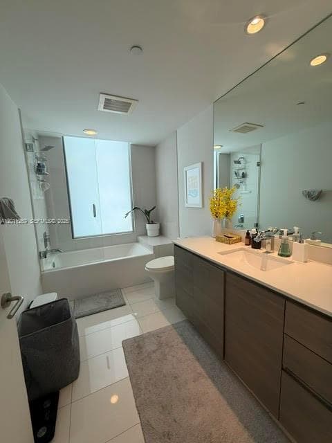 460 NE 28th St # 3408, Miami FL 33137 — 12