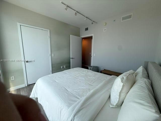460 NE 28th St # 3408, Miami FL 33137 — 9