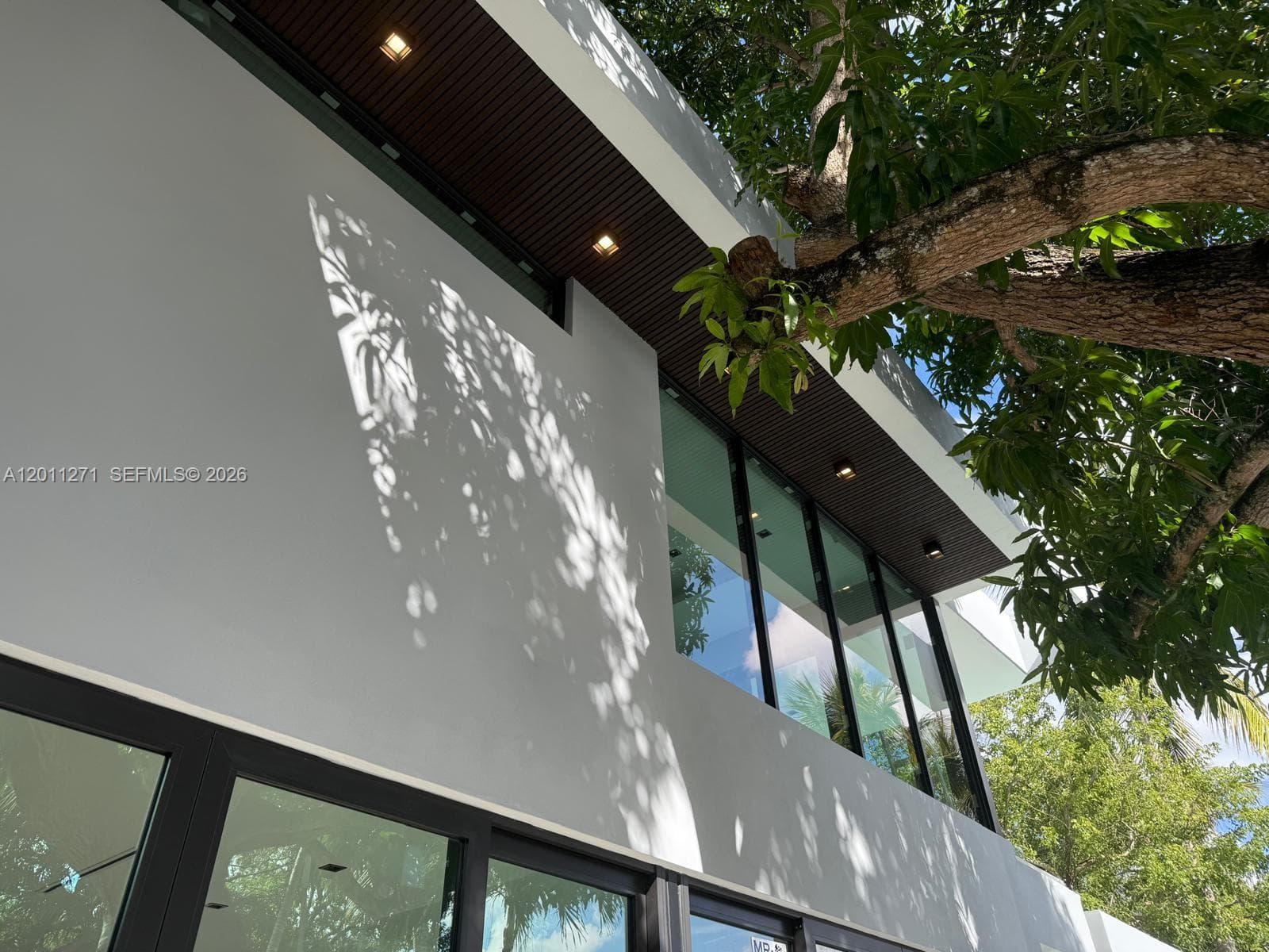 125 SW 29th Rd, Miami FL 33129 — 42