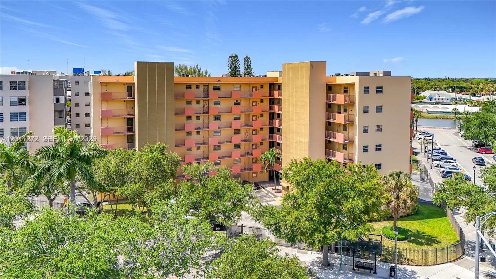 16400 NE 17th Ave # 206, North Miami Beach FL 33162 — 2