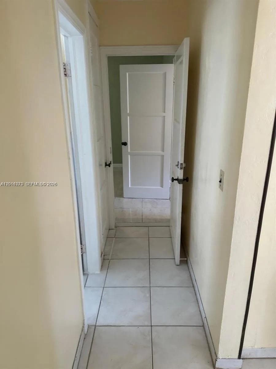 11108 Peachtree Dr # 1, Miami FL 33161 — 8
