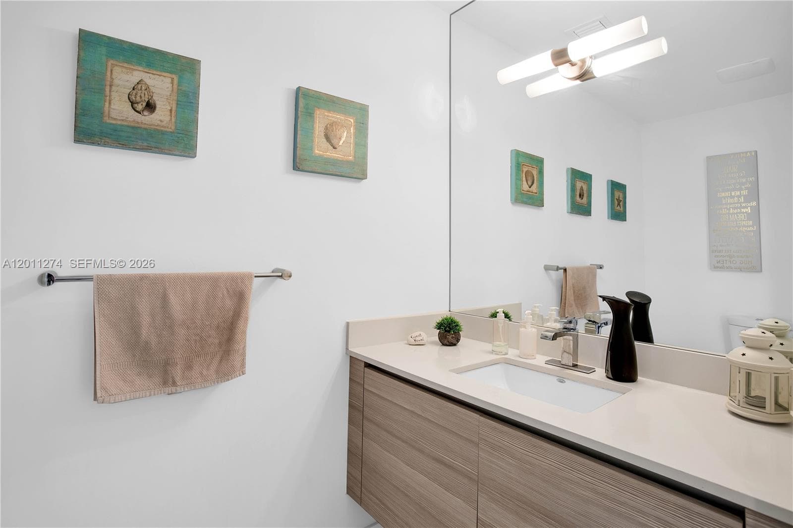 87 N Shore Dr, Miami Beach FL 33141 — 9