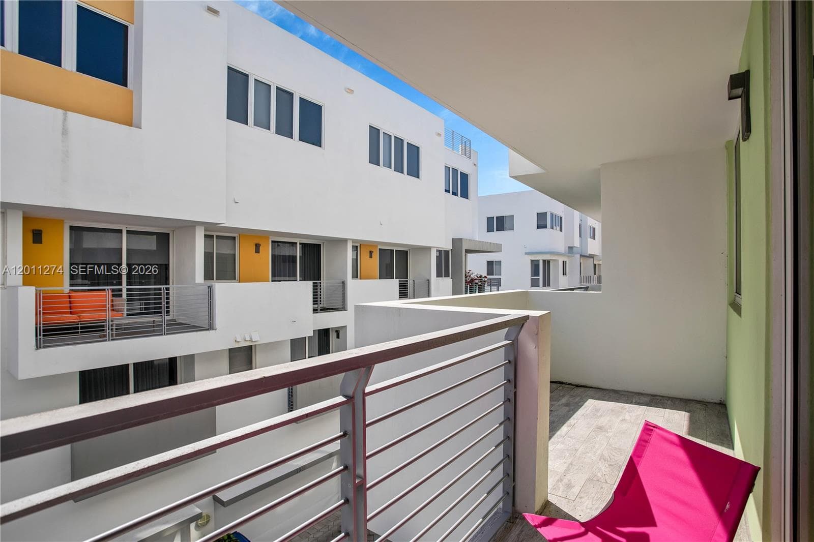 87 N Shore Dr, Miami Beach FL 33141 — 25