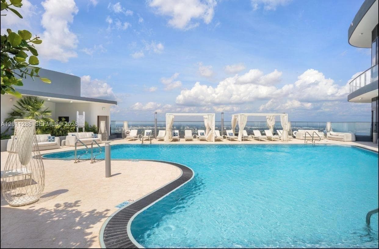 1000 Brickell Plz # 4301, Miami FL 33131 — 20